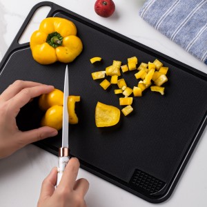Factory direct sales PP complementary food classification plastic cutting board food grade cutting board kitchen household cutting board plastic cutting board