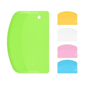 Spot supply of plastic cutting blades, dough scrapers, flour dough cutters, cream scrapers, baking tools, scrapers