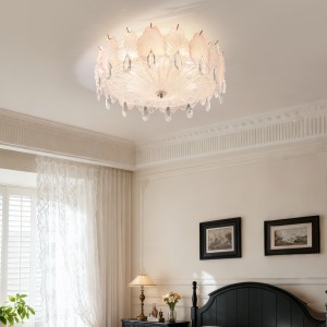 French cream style master bedroom ceiling light, creative romantic pink light, children's room light, high-end restaurant light, new style