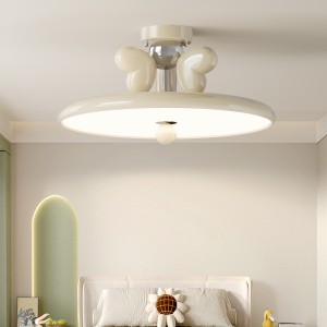 Cream style children's room ceiling light, creative love, intelligent eye protection, bedroom light, modern and simple LED room lighting fixtures